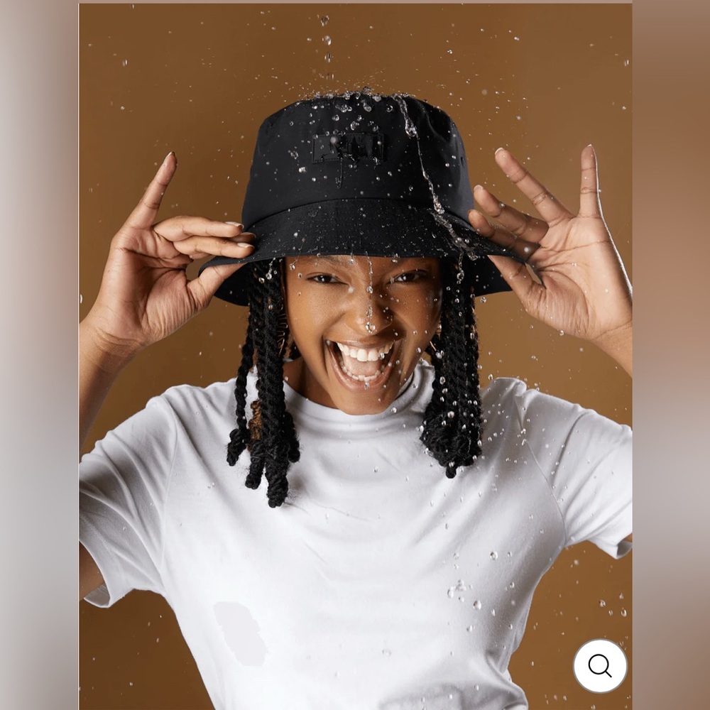 Kin. black satin lined bucket hat - Picture 2 of 4